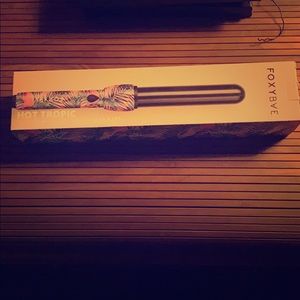 Foxy Bae Curling Wand